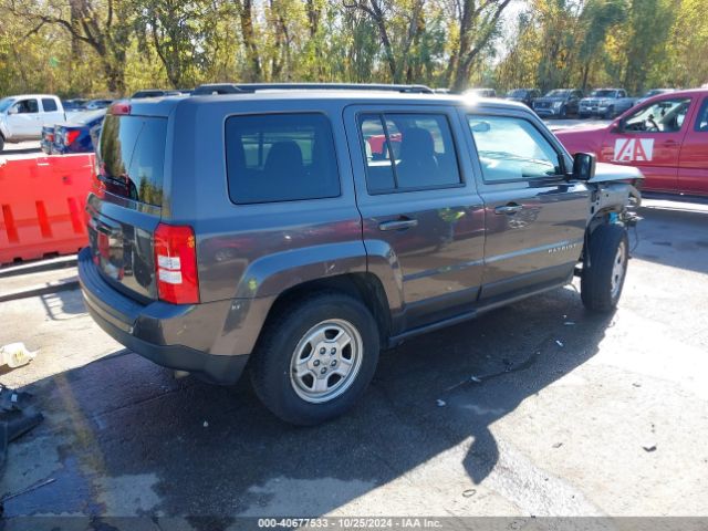 Photo 3 VIN: 1C4NJPBB5GD678949 - JEEP PATRIOT 