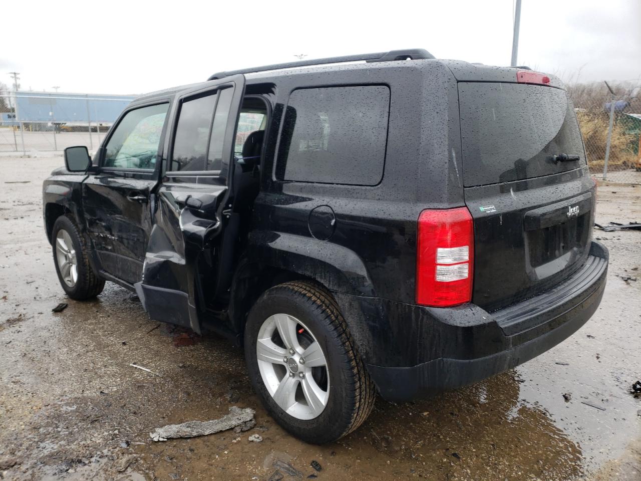 Photo 2 VIN: 1C4NJPBB5GD748773 - JEEP LIBERTY (PATRIOT) 