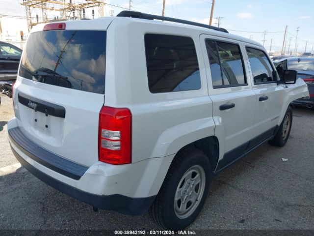 Photo 3 VIN: 1C4NJPBB5GD783491 - JEEP PATRIOT 