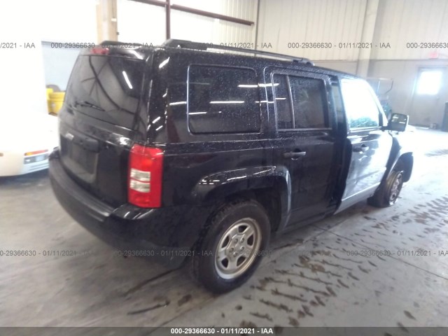 Photo 3 VIN: 1C4NJPBB5GD808017 - JEEP PATRIOT SPORT 