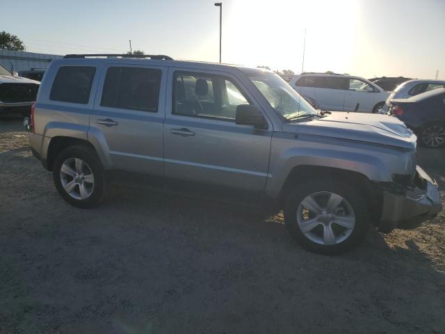 Photo 3 VIN: 1C4NJPBB6GD699132 - JEEP PATRIOT SP 