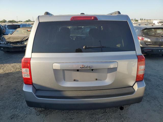 Photo 5 VIN: 1C4NJPBB6GD699132 - JEEP PATRIOT SP 