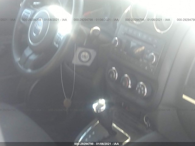 Photo 4 VIN: 1C4NJPBB6HD170975 - JEEP PATRIOT 