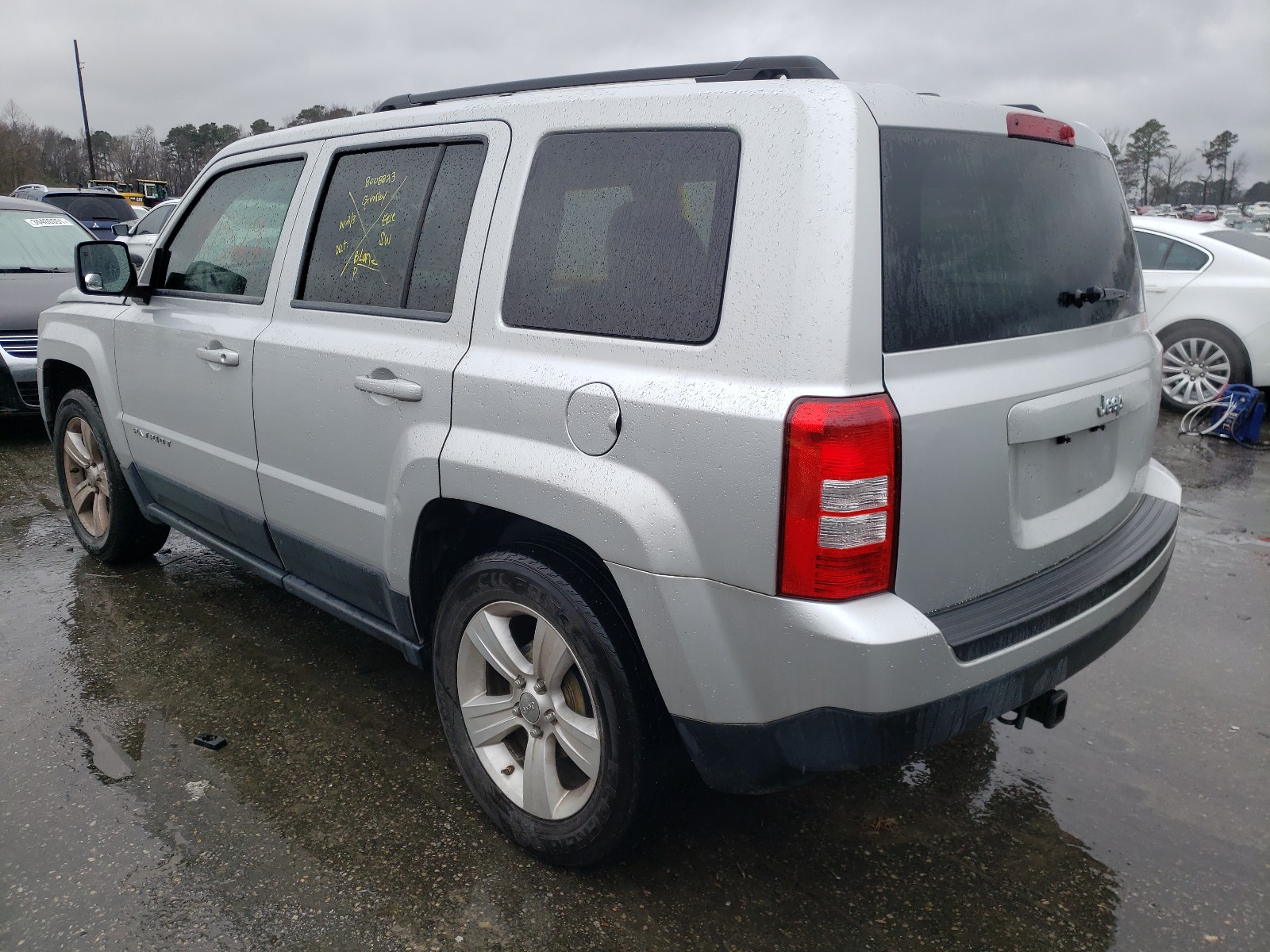 Photo 2 VIN: 1C4NJPBB7CD580256 - JEEP PATRIOT SP 