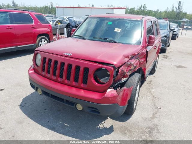 Photo 1 VIN: 1C4NJPBB7CD627155 - JEEP PATRIOT 