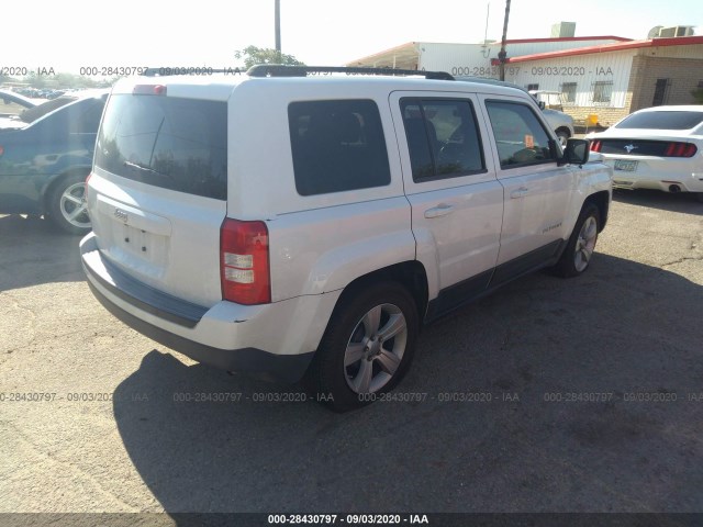 Photo 3 VIN: 1C4NJPBB7CD660544 - JEEP PATRIOT 