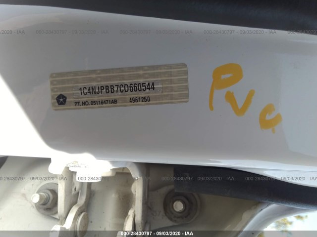 Photo 8 VIN: 1C4NJPBB7CD660544 - JEEP PATRIOT 