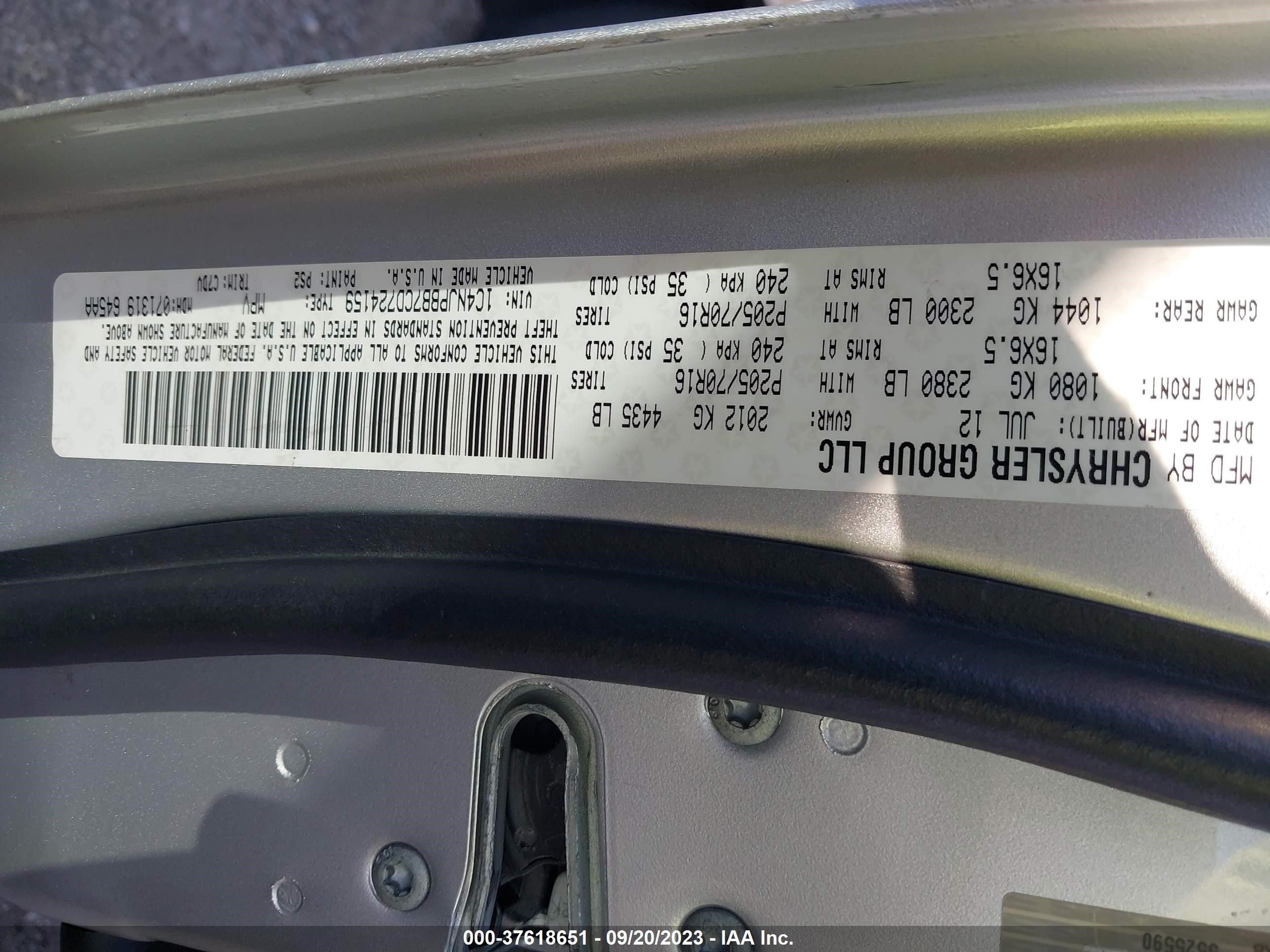 Photo 8 VIN: 1C4NJPBB7CD724159 - JEEP LIBERTY (PATRIOT) 