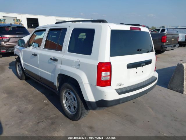 Photo 2 VIN: 1C4NJPBB7GD783492 - JEEP PATRIOT 