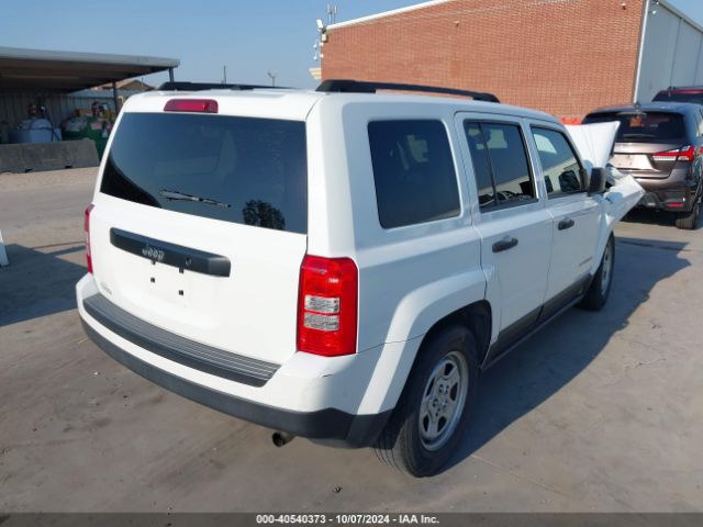 Photo 3 VIN: 1C4NJPBB7GD783492 - JEEP PATRIOT 