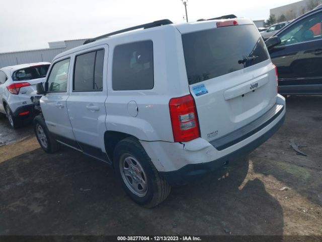 Photo 2 VIN: 1C4NJPBB7HD121185 - JEEP PATRIOT 