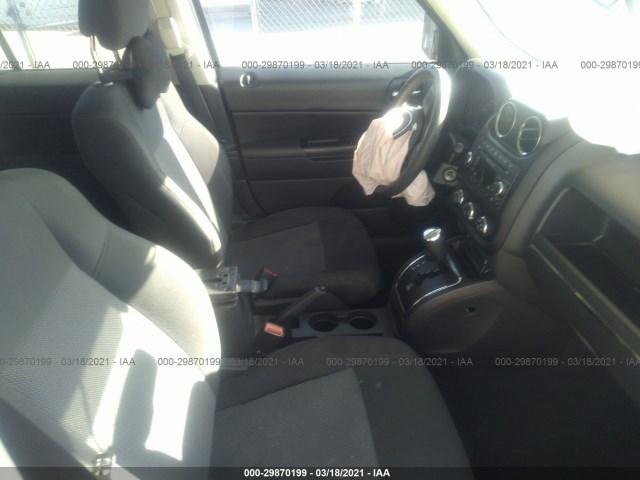 Photo 4 VIN: 1C4NJPBB8CD590746 - JEEP PATRIOT 