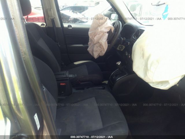 Photo 4 VIN: 1C4NJPBB8DD165934 - JEEP PATRIOT 