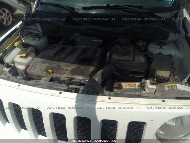 Photo 9 VIN: 1C4NJPBB8ED927239 - JEEP PATRIOT 