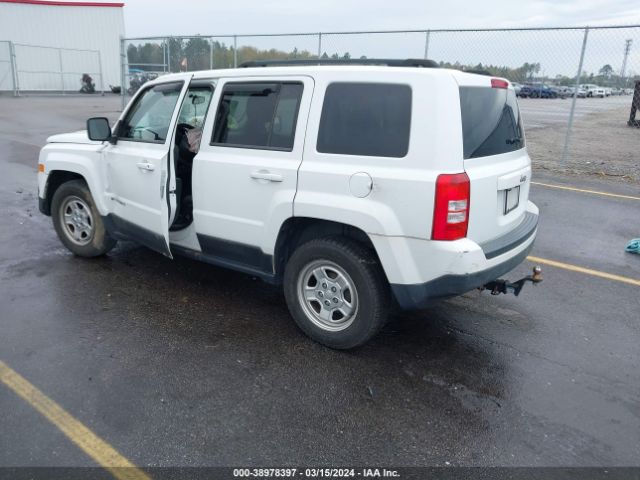 Photo 2 VIN: 1C4NJPBB8FD349080 - JEEP PATRIOT 