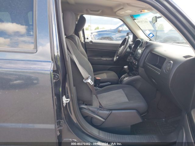 Photo 4 VIN: 1C4NJPBB8FD349838 - JEEP PATRIOT 