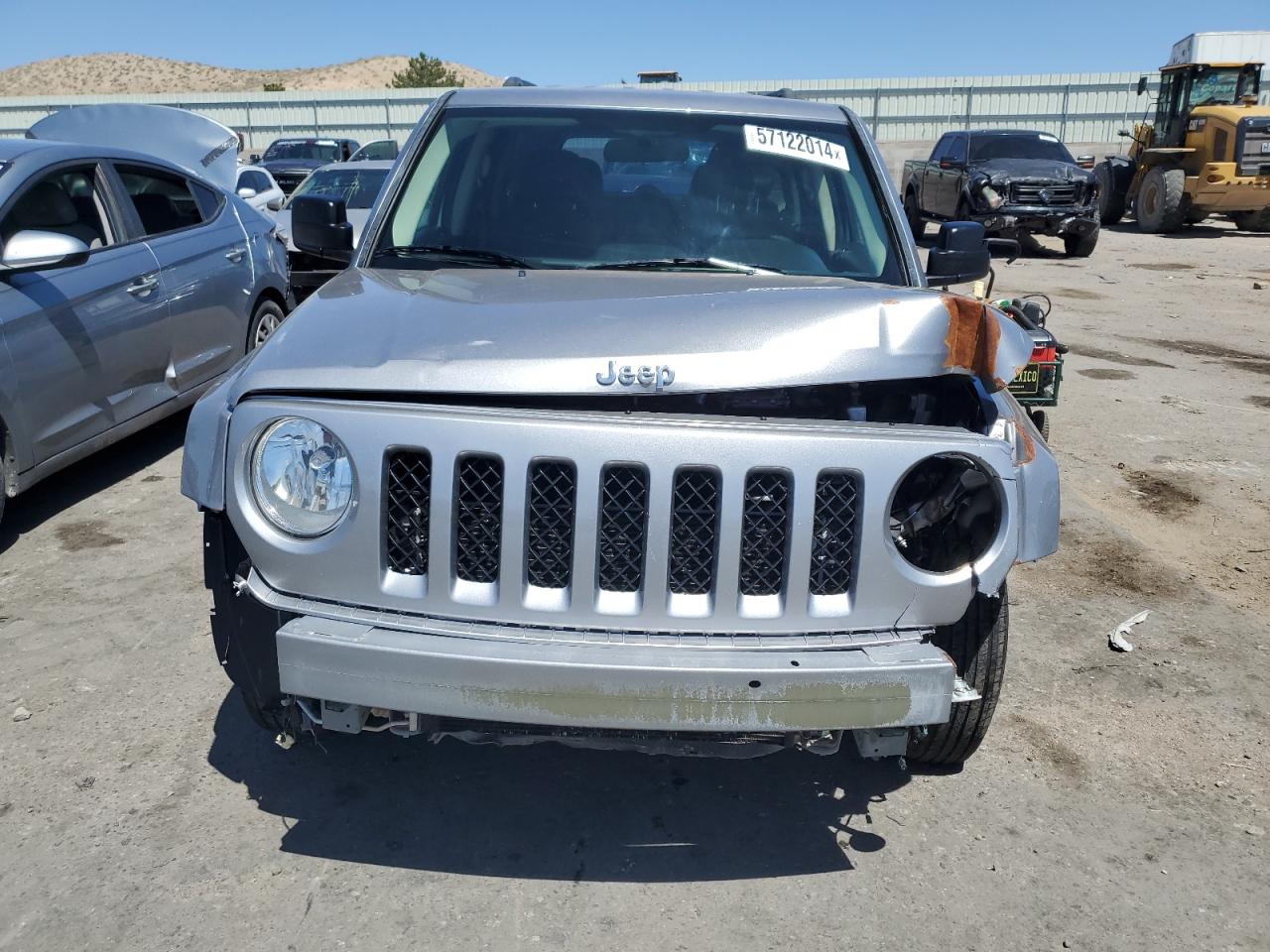 Photo 4 VIN: 1C4NJPBB8FD429141 - JEEP LIBERTY (PATRIOT) 