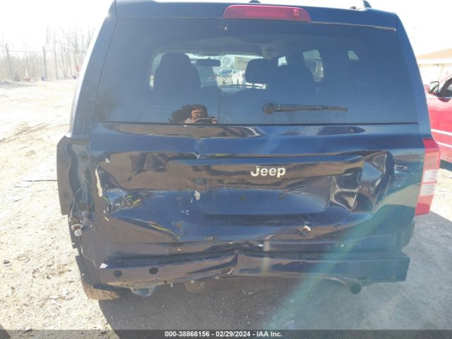 Photo 5 VIN: 1C4NJPBB8GD727075 - JEEP PATRIOT 