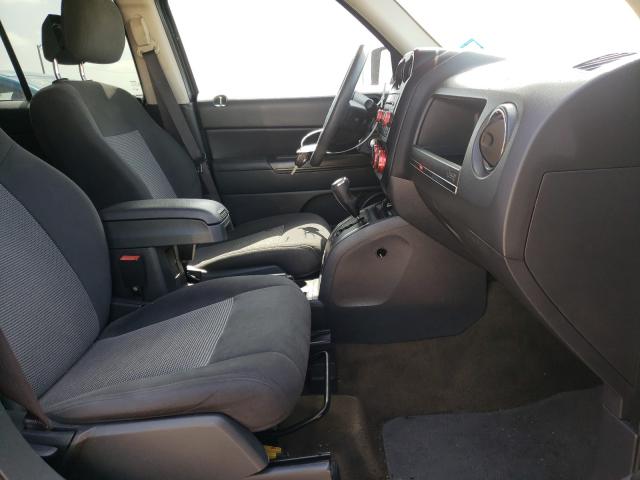 Photo 4 VIN: 1C4NJPBB8GD813132 - JEEP PATRIOT SP 