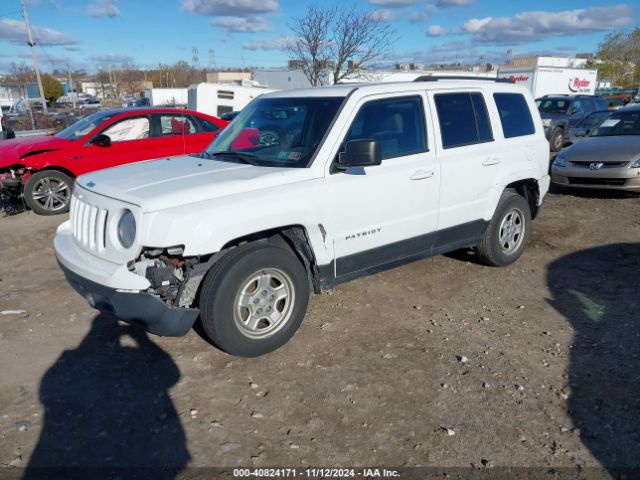 Photo 1 VIN: 1C4NJPBB8HD172582 - JEEP PATRIOT 