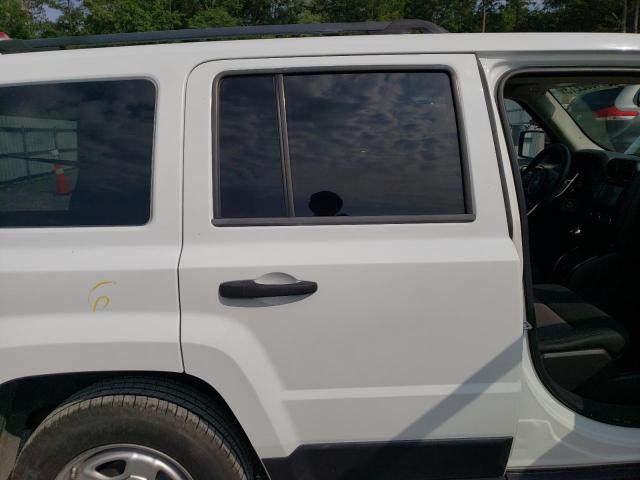 Photo 9 VIN: 1C4NJPBB9ED726644 - JEEP PATRIOT 