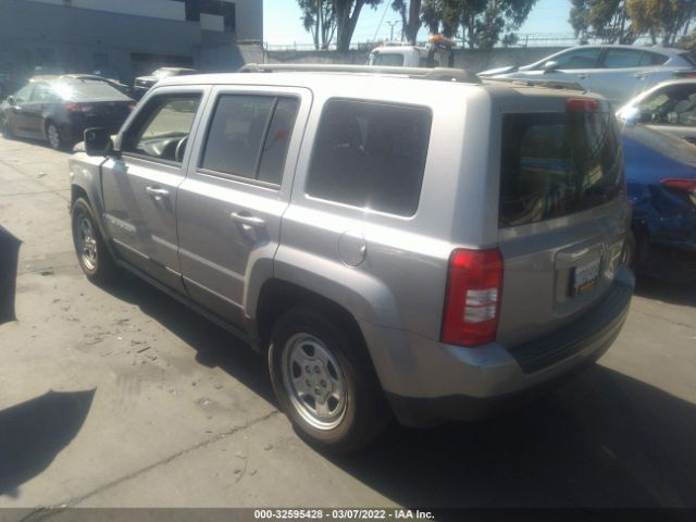 Photo 2 VIN: 1C4NJPBB9GD799953 - JEEP PATRIOT 