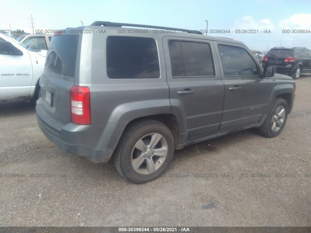 Photo 3 VIN: 1C4NJPBBXCD509763 - JEEP PATRIOT 