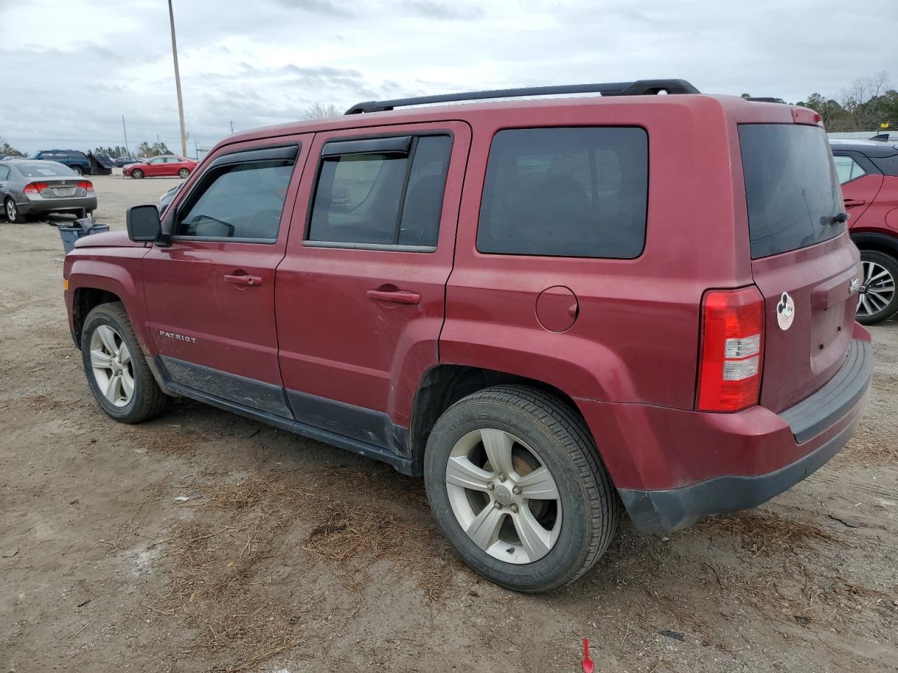 Photo 1 VIN: 1C4NJPBBXED617934 - JEEP LIBERTY (PATRIOT) 