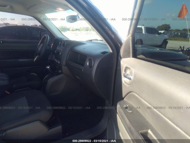 Photo 4 VIN: 1C4NJPBBXFD399804 - JEEP PATRIOT 