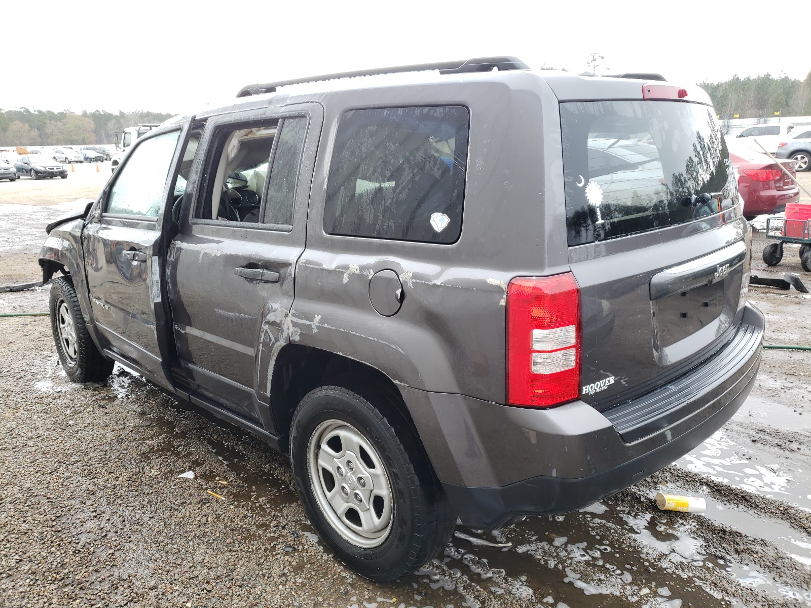 Photo 2 VIN: 1C4NJPBBXGD749627 - JEEP PATRIOT SP 