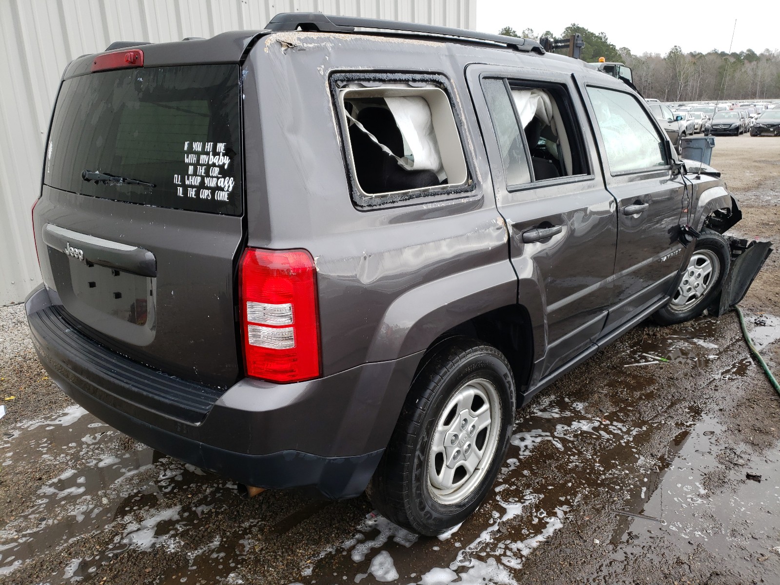 Photo 3 VIN: 1C4NJPBBXGD749627 - JEEP PATRIOT SP 