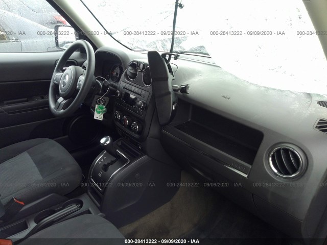 Photo 4 VIN: 1C4NJPBBXGD803914 - JEEP PATRIOT SPORT 