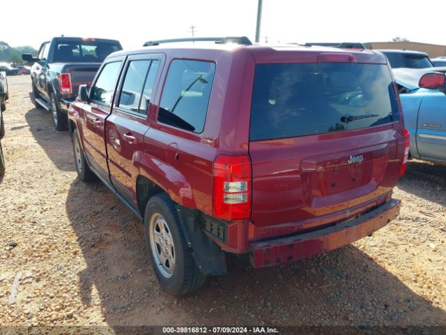 Photo 2 VIN: 1C4NJPBBXHD156738 - JEEP PATRIOT 