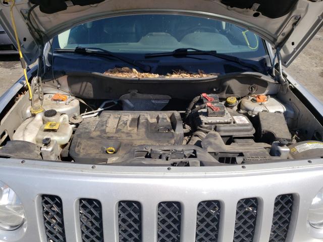 Photo 6 VIN: 1C4NJPCB0CD514646 - JEEP PATRIOT LI 