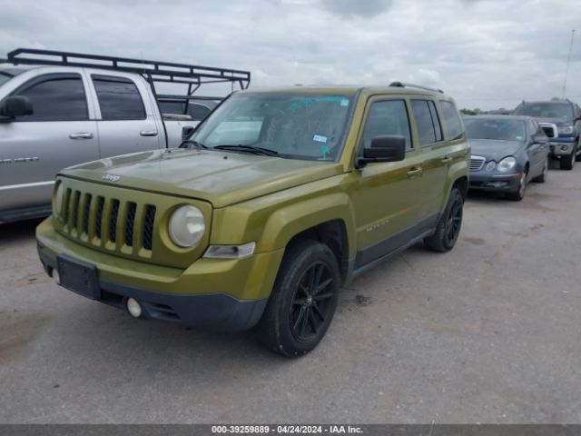 Photo 1 VIN: 1C4NJPCB2CD592989 - JEEP PATRIOT 