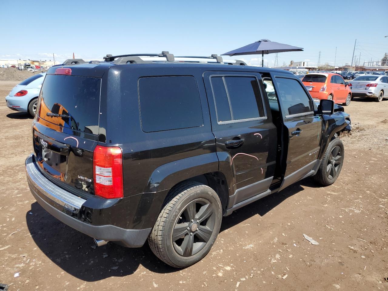 Photo 2 VIN: 1C4NJPCB2FD304988 - JEEP LIBERTY (PATRIOT) 