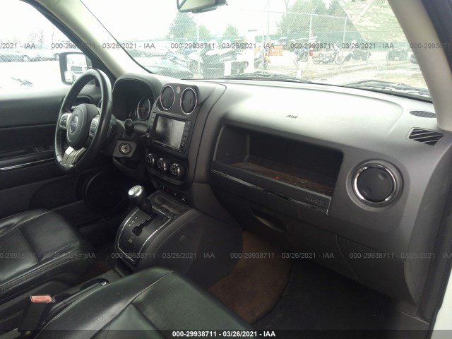 Photo 4 VIN: 1C4NJPCB3ED524204 - JEEP PATRIOT 