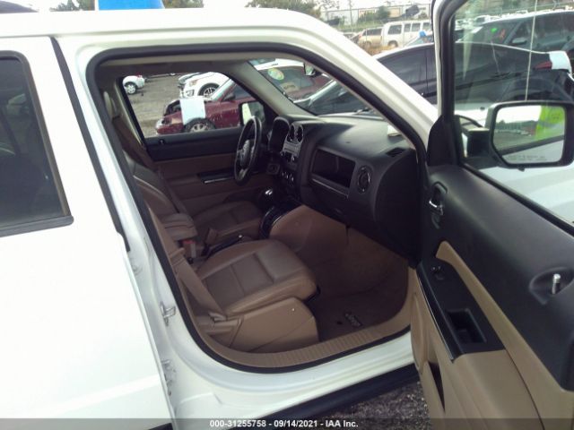 Photo 4 VIN: 1C4NJPCB4ED586615 - JEEP PATRIOT 