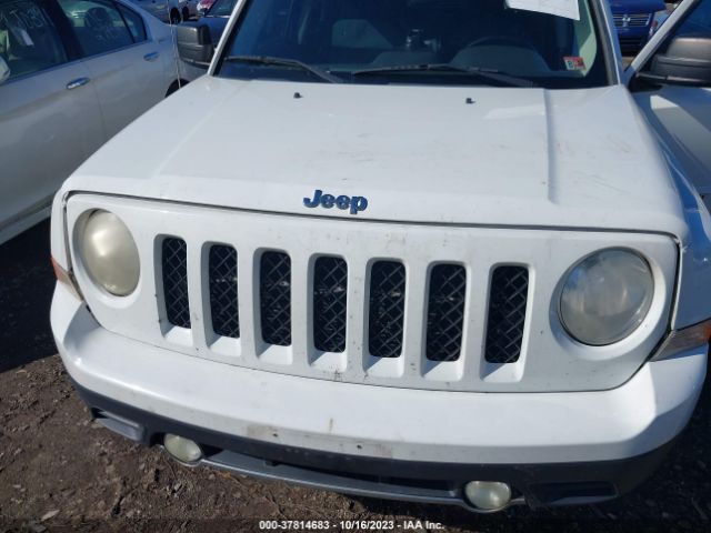 Photo 5 VIN: 1C4NJPCB5CD553717 - JEEP PATRIOT 