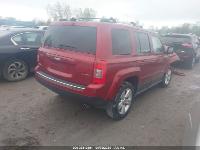 Photo 3 VIN: 1C4NJPCB7ED583384 - JEEP PATRIOT 