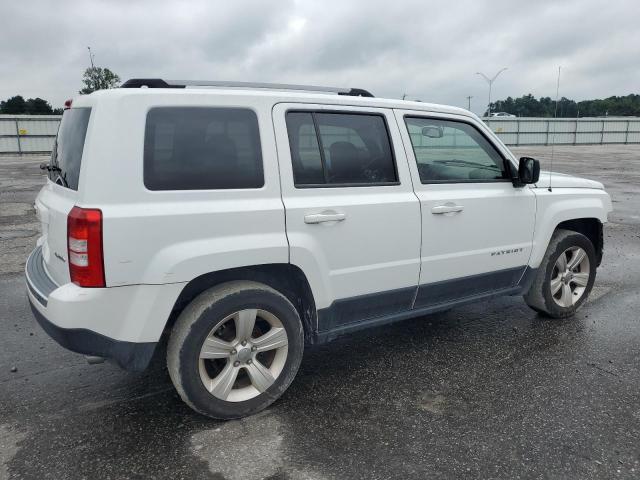 Photo 2 VIN: 1C4NJPCBXED671135 - JEEP PATRIOT LI 