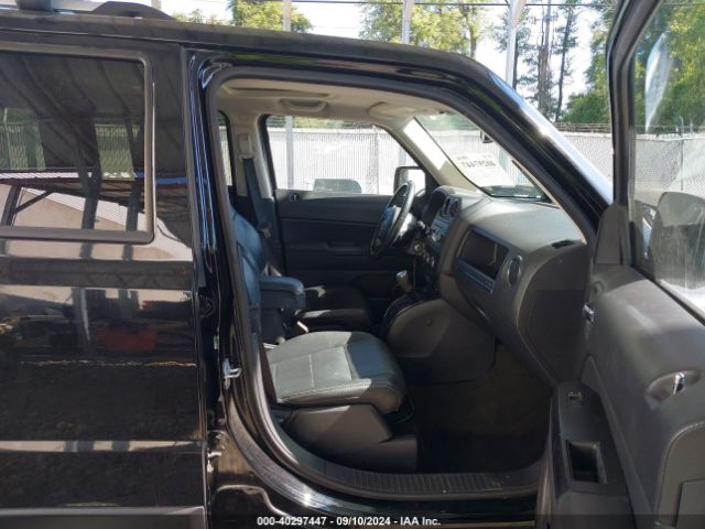 Photo 4 VIN: 1C4NJPFA0GD536400 - JEEP PATRIOT 