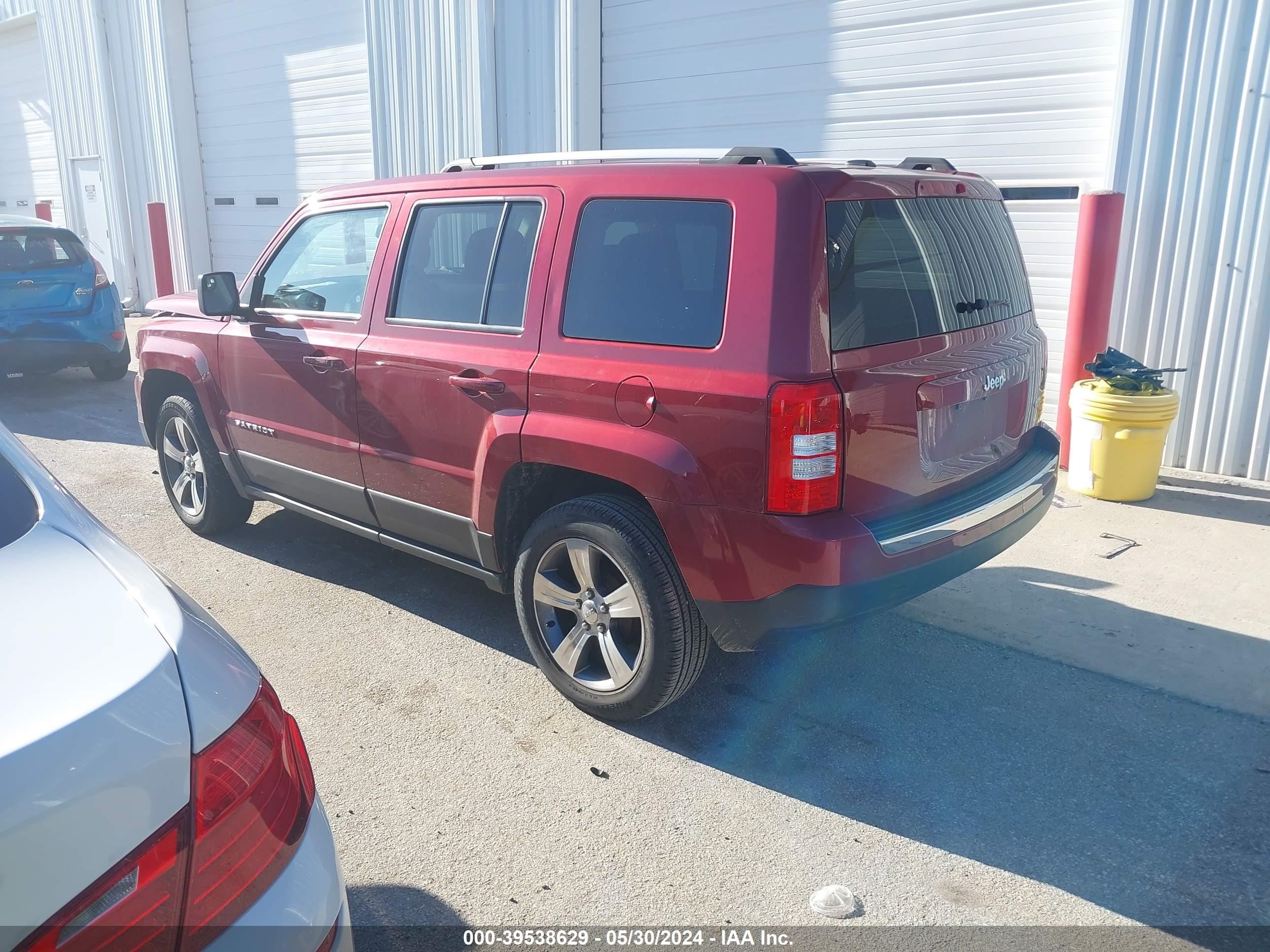 Photo 2 VIN: 1C4NJPFA0GD726231 - JEEP LIBERTY (PATRIOT) 