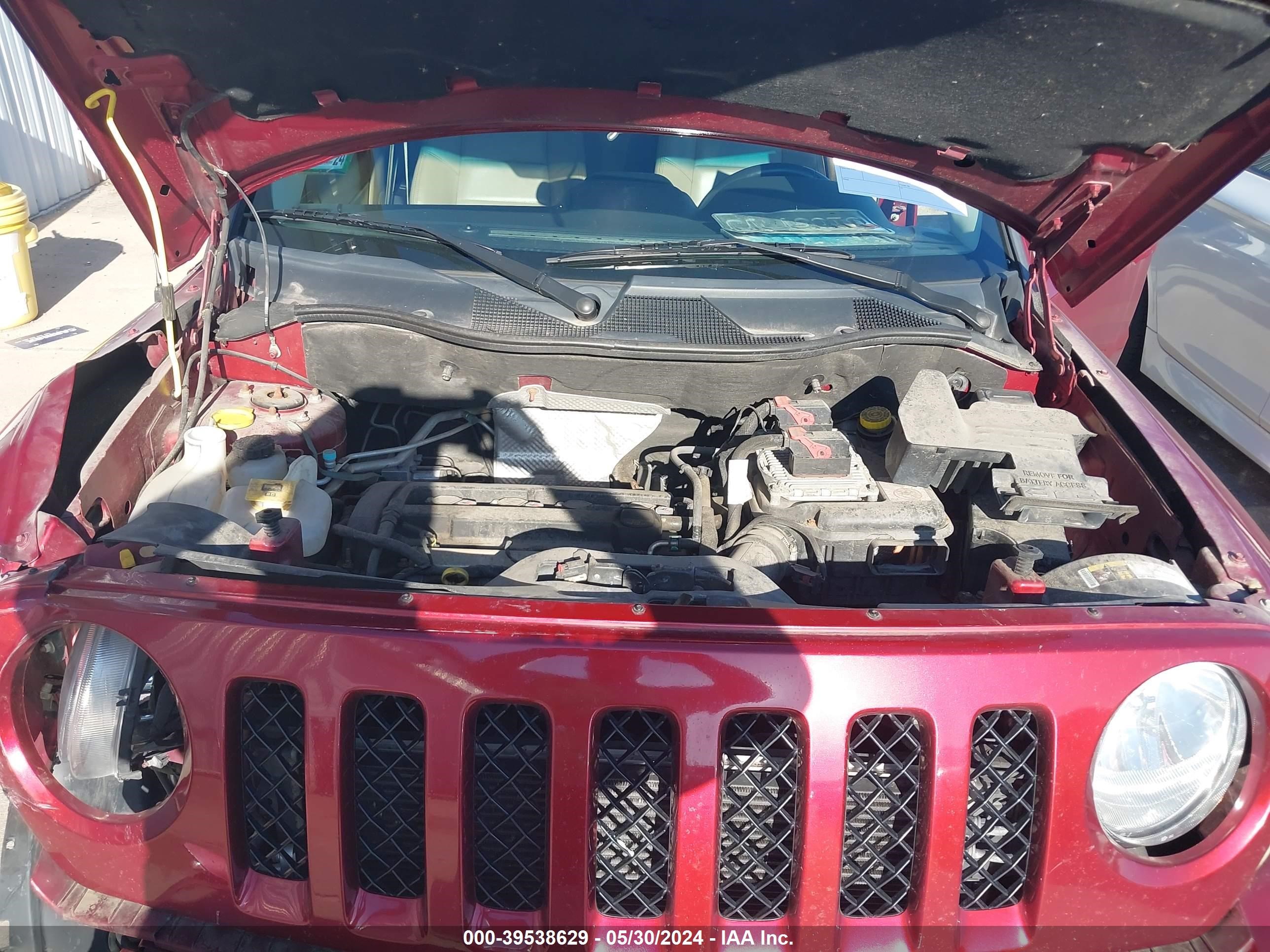 Photo 9 VIN: 1C4NJPFA0GD726231 - JEEP LIBERTY (PATRIOT) 