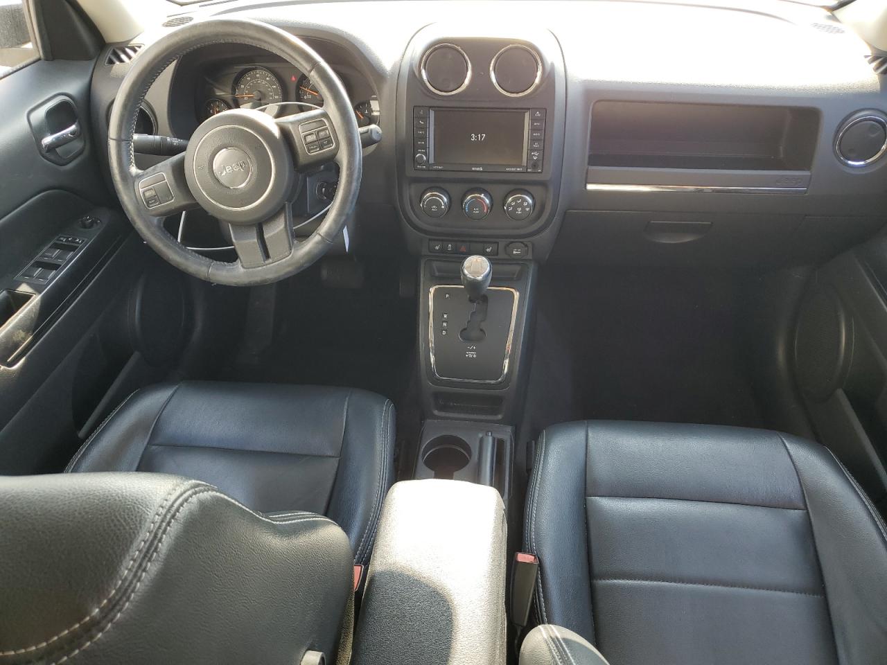 Photo 7 VIN: 1C4NJPFA0HD202983 - JEEP LIBERTY (PATRIOT) 