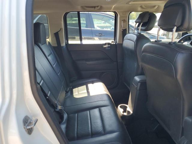 Photo 10 VIN: 1C4NJPFA1FD398722 - JEEP PATRIOT 