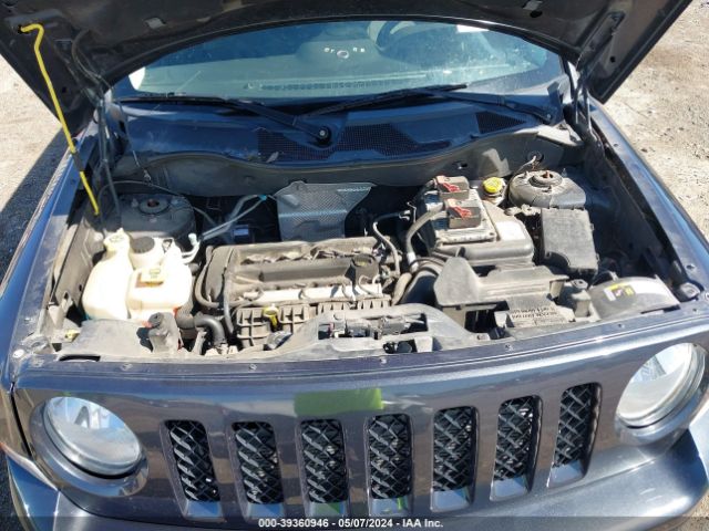 Photo 9 VIN: 1C4NJPFA1GD590790 - JEEP PATRIOT 