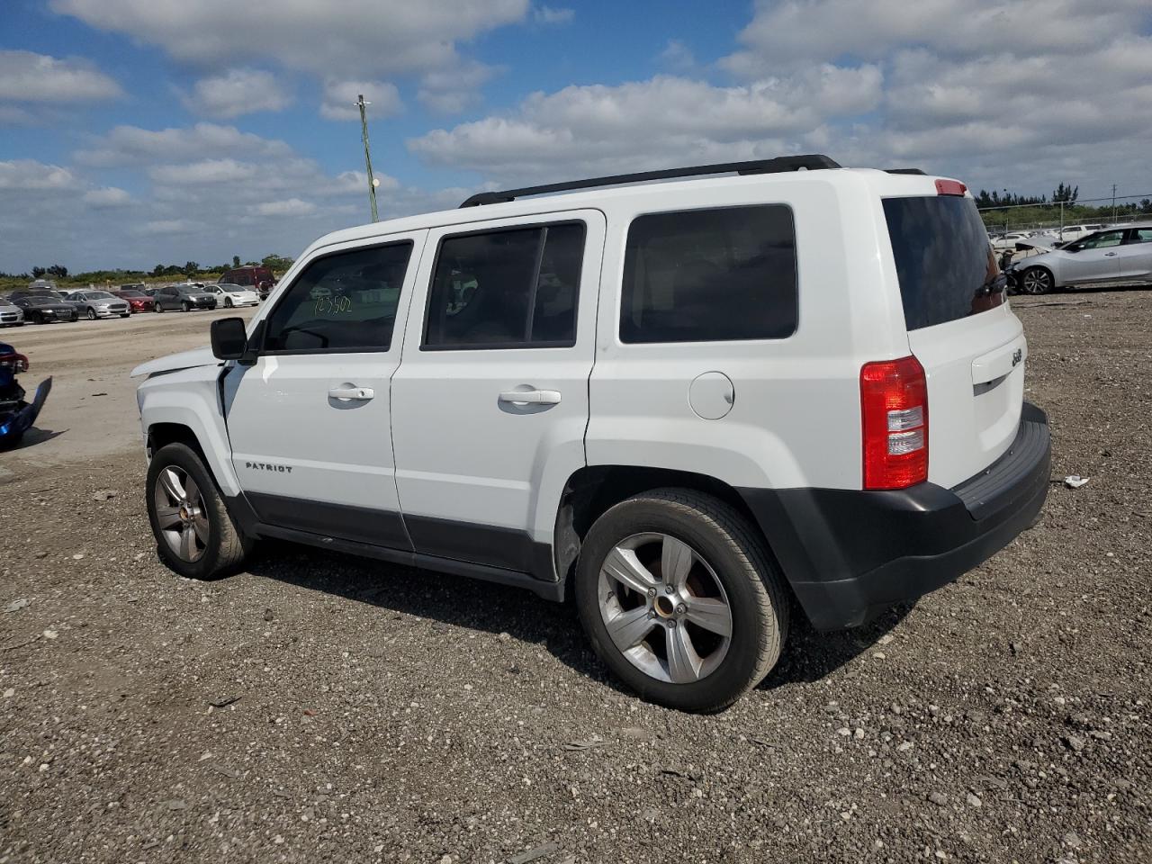 Photo 1 VIN: 1C4NJPFA1GD794165 - JEEP LIBERTY (PATRIOT) 