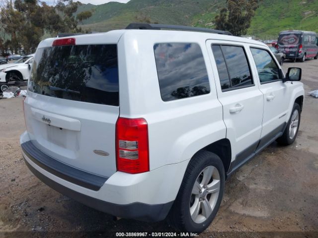 Photo 3 VIN: 1C4NJPFA1GD810770 - JEEP PATRIOT 