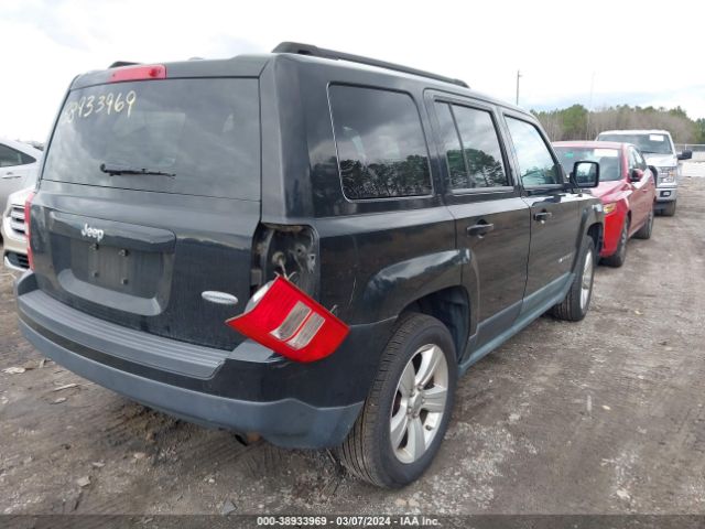 Photo 3 VIN: 1C4NJPFA2CD511301 - JEEP PATRIOT 